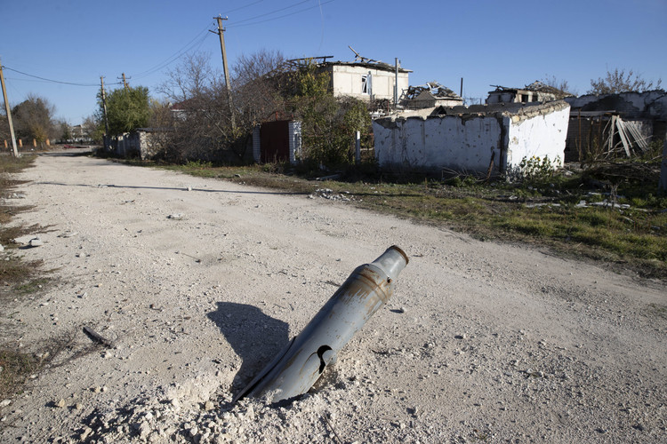 Ukrayna Herson'da, hayatın durduğu köyde savaşın izleri