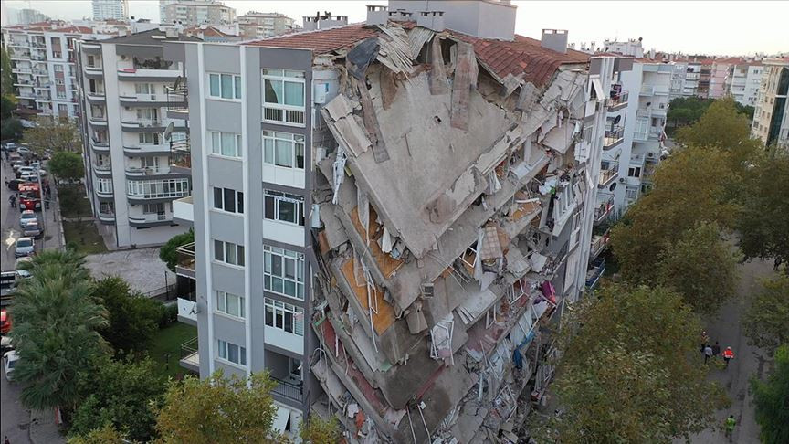 Büyük tehlike: İzmir'deki deprem suskun fayları aktifleştirdi!