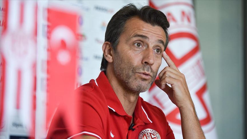Galatasaray'da flaş teknik direktör iddiası!