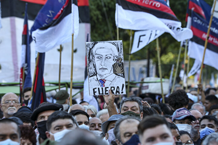 Arjantin ayakta: Binlerce kişi yargı reformu talebiyle protesto düzenledi