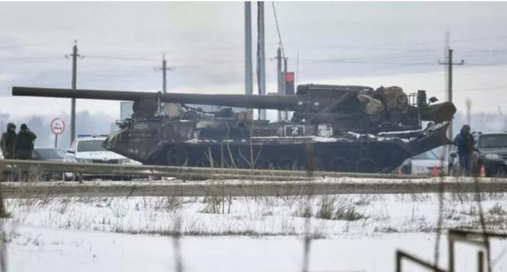 Ölüm makineleri: Putin en tehlikeli silahlarını sahaya sürdü!