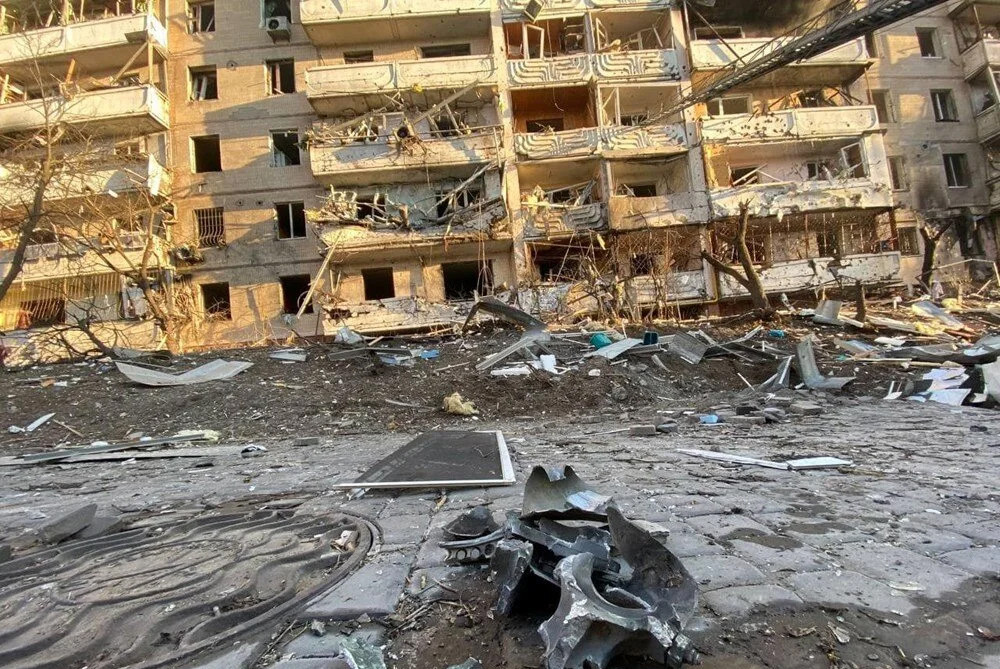 Kiev'de saldırıda bir apartman daha ağır hasar gördü!