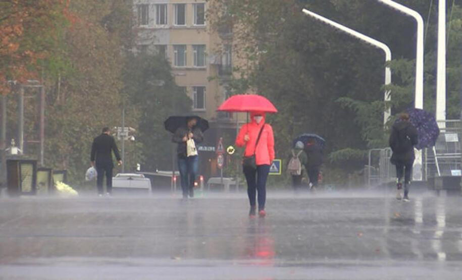 Meteoroloji İstanbul için saat verdi: 42 il için alarm!