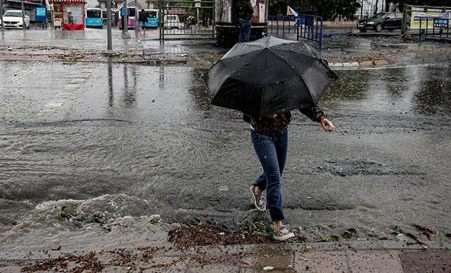 Meteoroloji İstanbul için saat verdi: 42 il için alarm!
