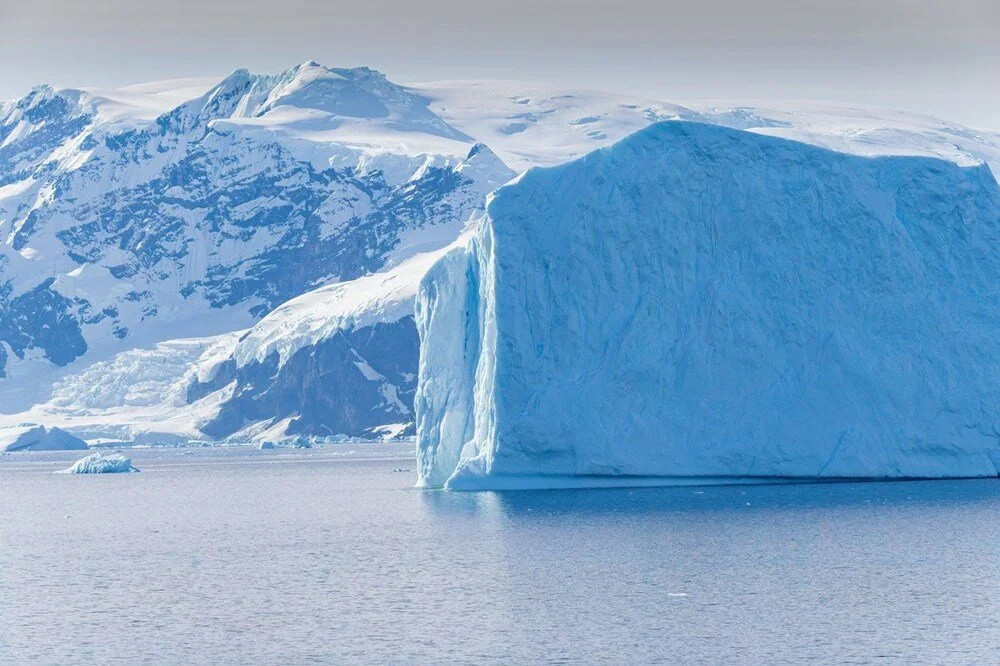 İlk kez tespit edildi: Antarktika buzunun altında önemli keşif!