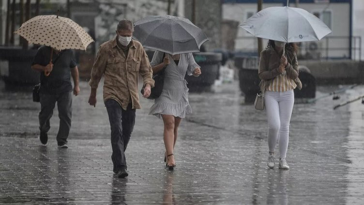 İstanbul dahil birçok ile flaş uyarı: Kuvvetli geliyor! 