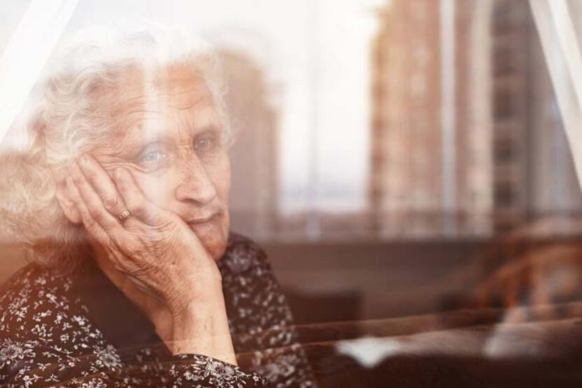 Alzheimer seneler öncesinden işaret veriyor: İşte erken dönem belirtileri!