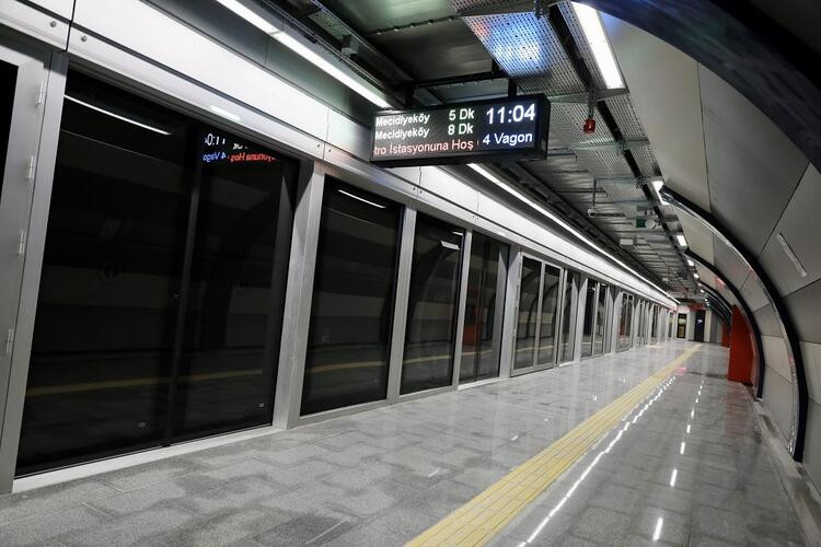 İstanbul’un 16 ilçesinde metro yok