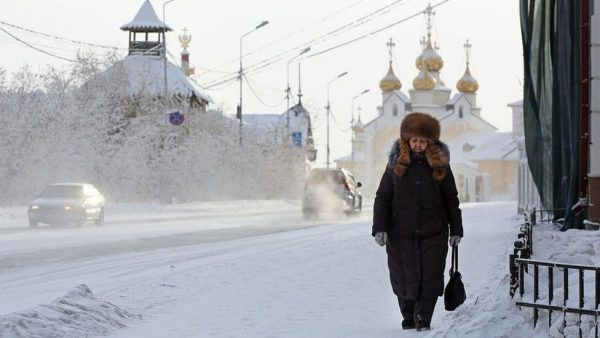 Dünyanın en soğuk şehri: Termometreler eksi 50'yi gördü!
