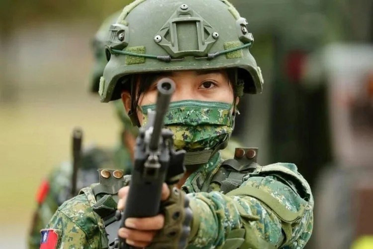 Tayvan, Çin tehdidine karşı kadınları askere alacak