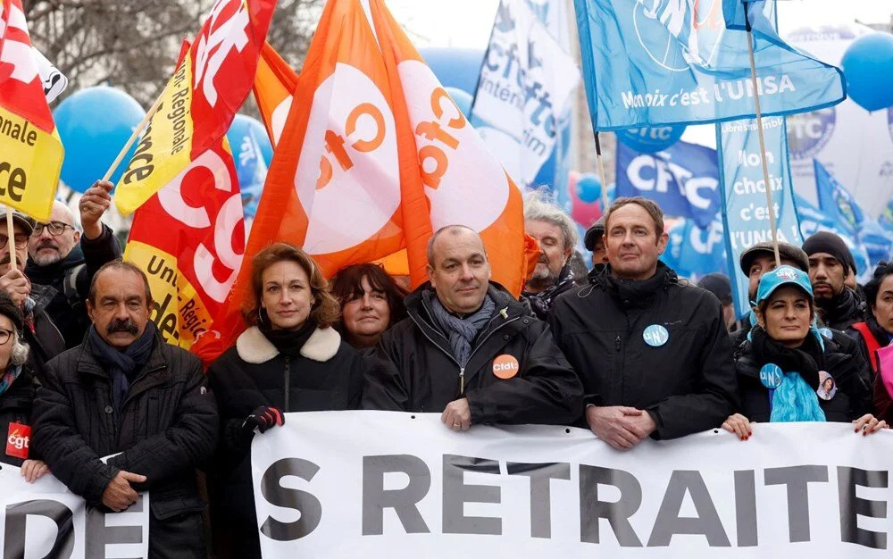 Fransa karıştı: Reform karşıtı grev ve gösteriler başladı!