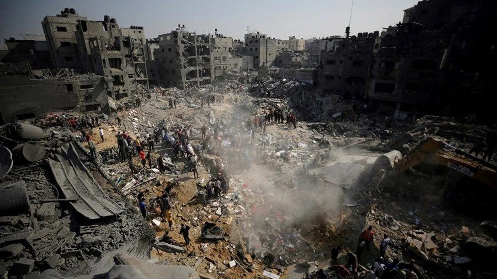 İsrail'in vurduğu mülteci kampının öncesi ve sonrası...