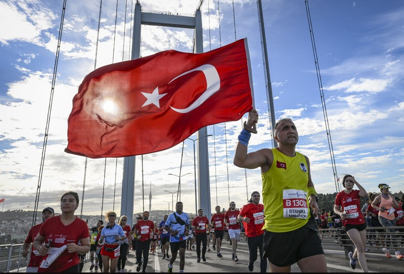 İstanbul Maratonu'ndan muhteşem kareler