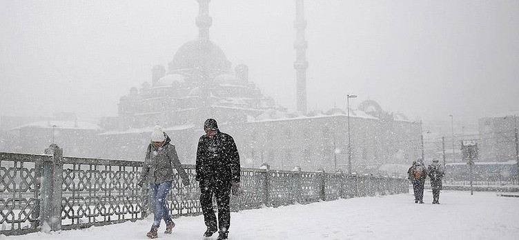İstanbul'a yeni kar uyarısı: Bu tarihe dikkat!