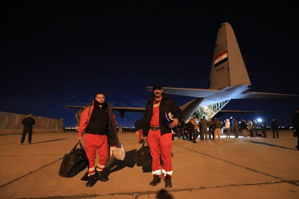Irak'tan yola çıkan ilk yardım uçağı Türkiye'ye ulaştı