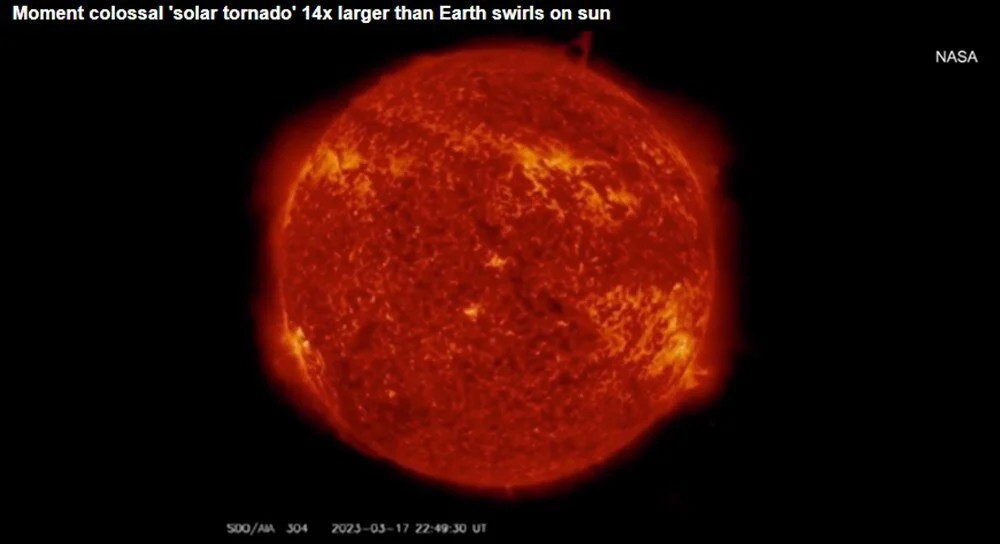 NASA görüntüledi: Dünya'dan 14 kat büyük Güneş fırtınası!