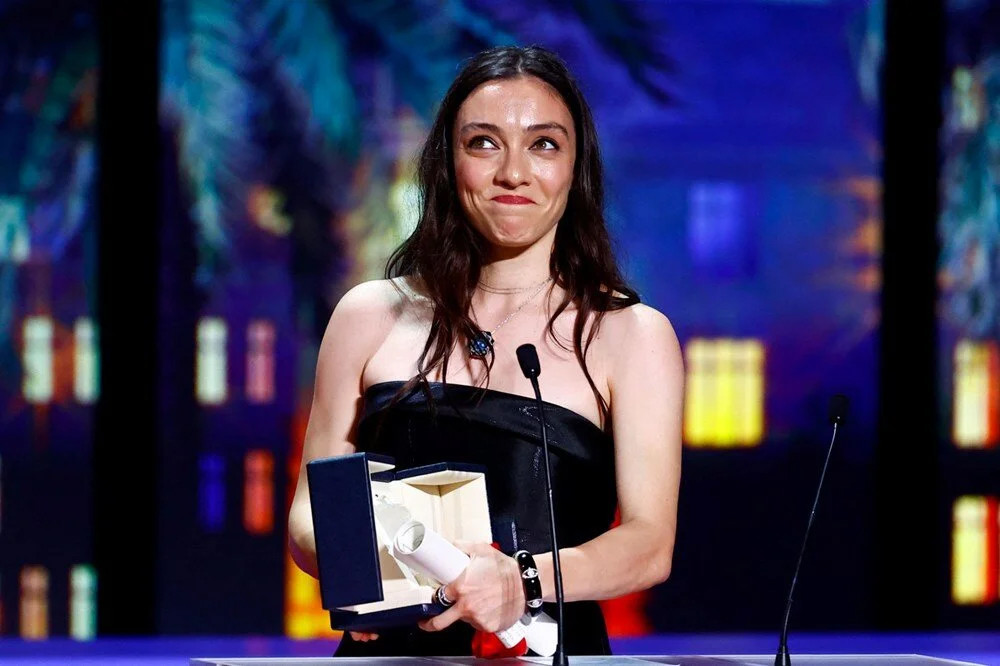 76. Cannes Film Festivali’nde En İyi Kadın Oyuncu Ödülü Merve Dizdar'ın!
