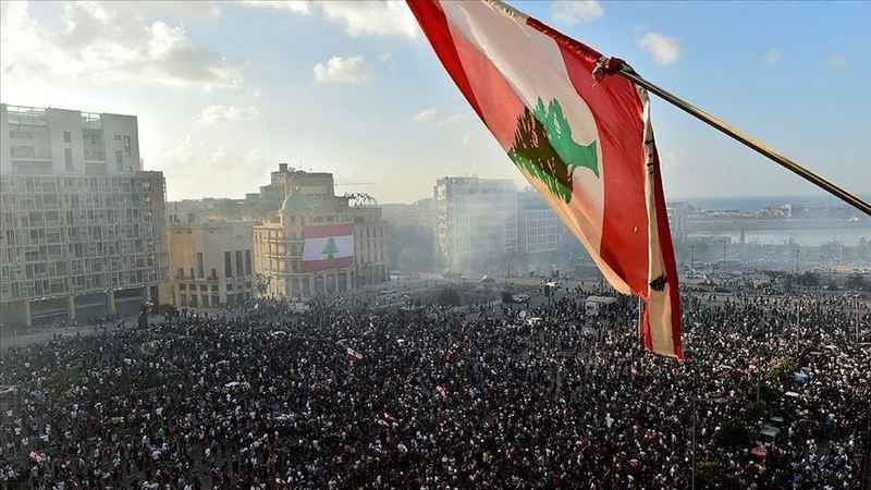 Lübnan'daki ekonomik çöküşün perde arkası!