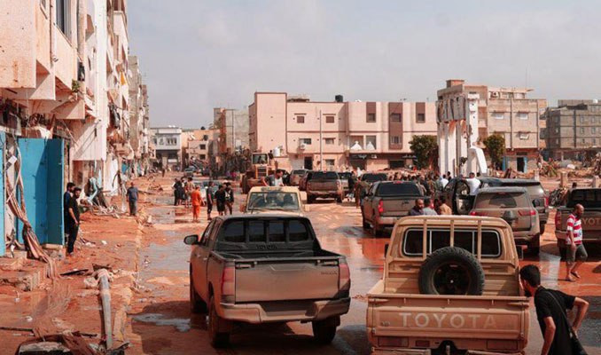Libya'daki sel felaketinden dehşet kareler!