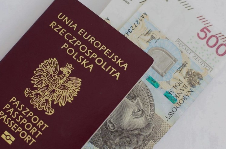 Rüşvetle Schengen vizesi: İşte Polonya'daki skandalın ayrıntıları...