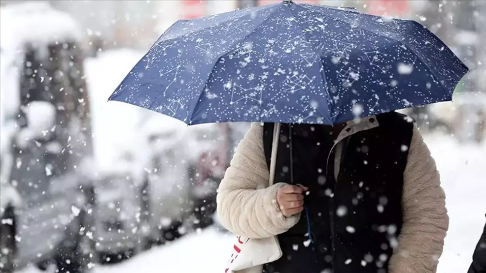 Uzmanı tarih verdi: İstanbul'a ne zaman kar yağacak?