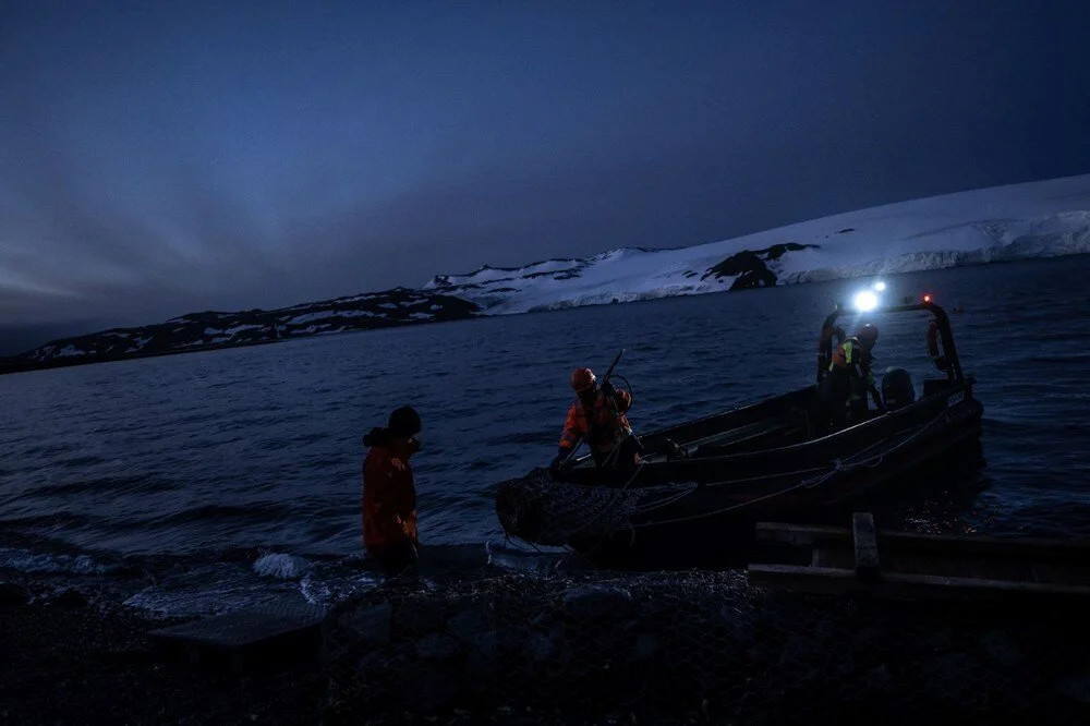 Türk Bilim insanları 8. kez Antarktika'da! Liseliler de ekipte