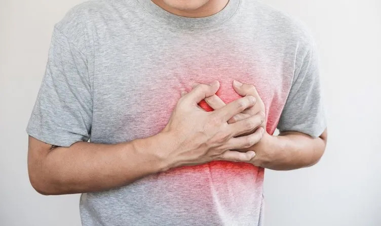 İlk önce bu belirtileri veriyor: Kalp krizinin sinsi sinyalleri...