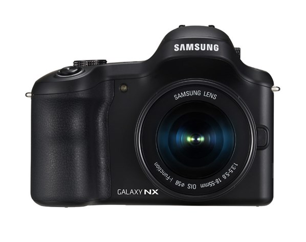 Samsung Galaxy NX kamerasını tanıttı