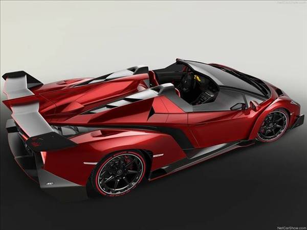 İtalyan Lamborghini'nin yeni canavarı 