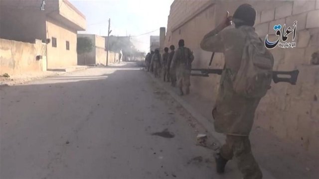 IŞİD'den kan donduran kareler